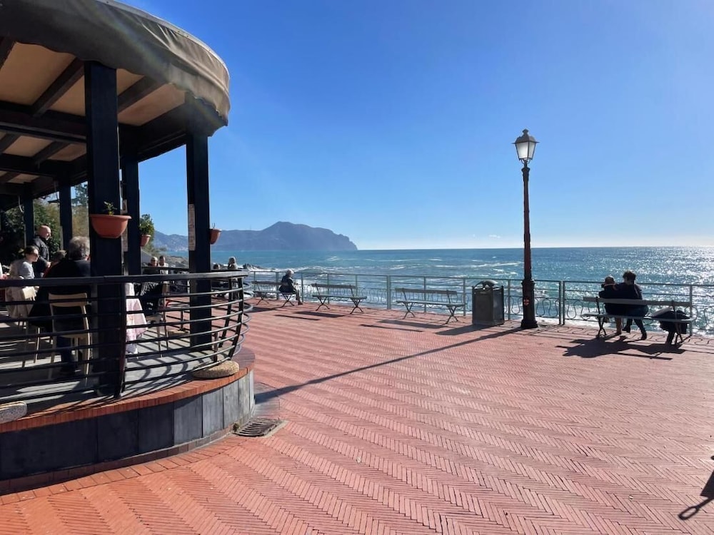 Genoa Vacations - Sea And Park-genoa Nervi - - Property Image 8