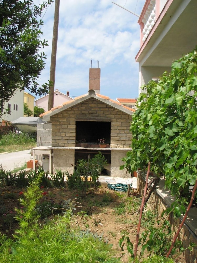 Kani - A5 Istok view 2