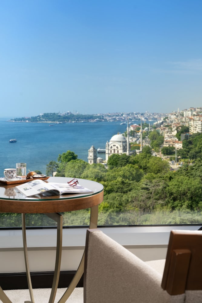 Swissotel The Bosphorus Istanbul - Image 39