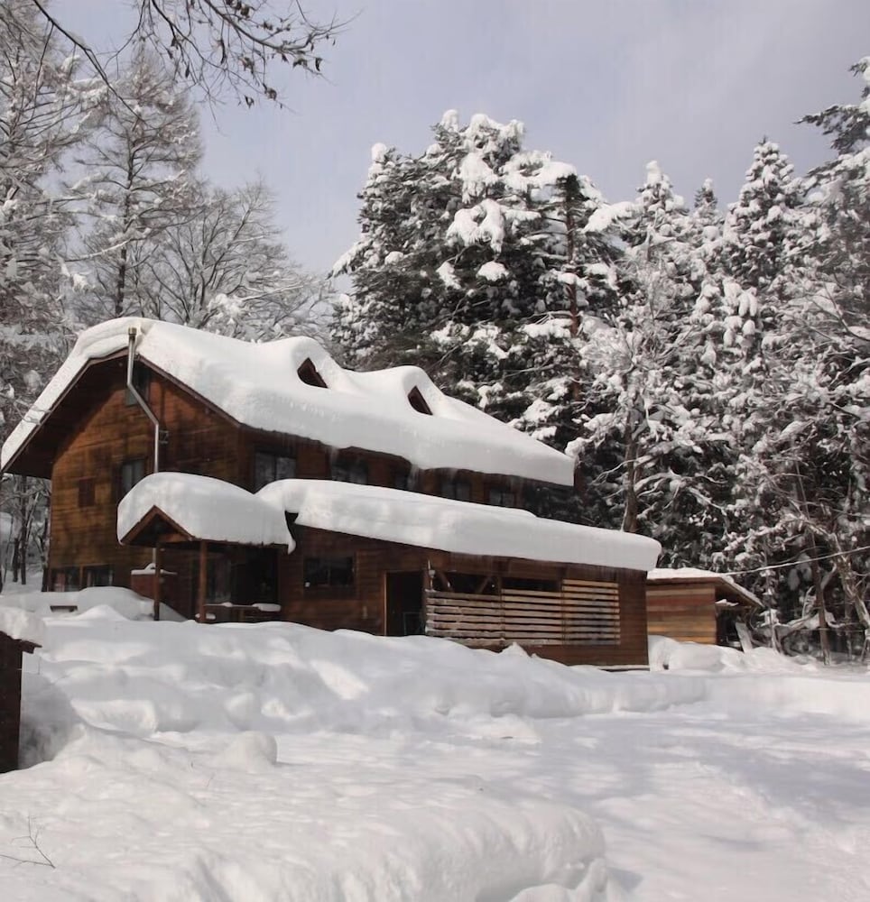 Lodge Q Hotel