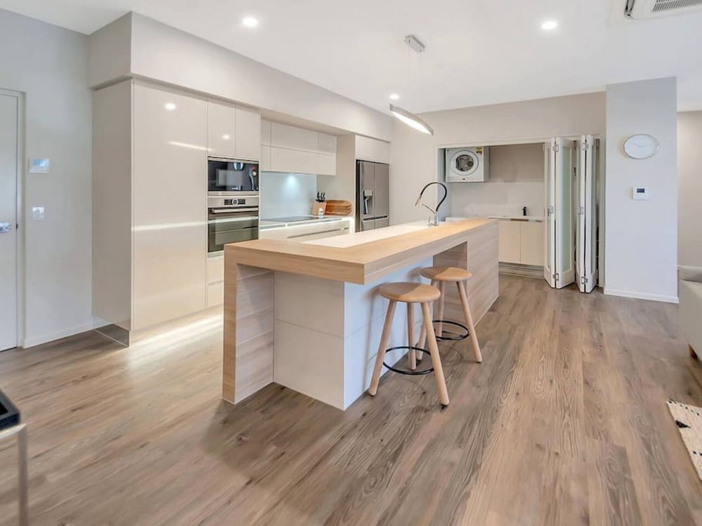 Cairns North 4-bed With Outdoor Dining & Pool