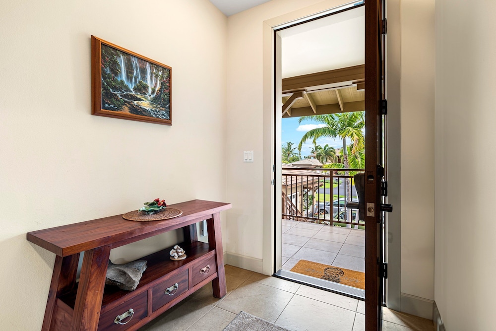 3 Bedroom Condo with Lanai, Grill, and Access to Recreational Facilities