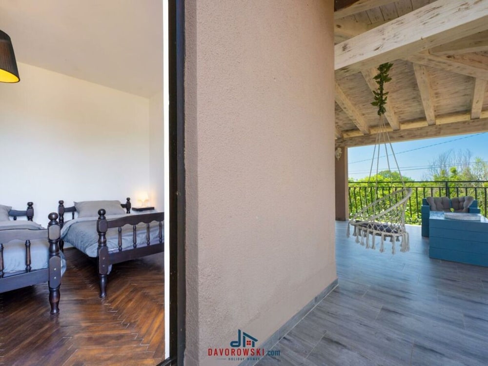 Villa Pupos Comfortable Holiday Residence