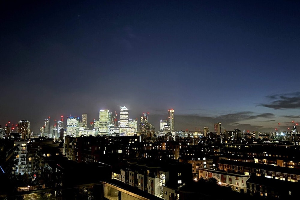 Stylish 2BD Flat W/incredible View of London - Bow