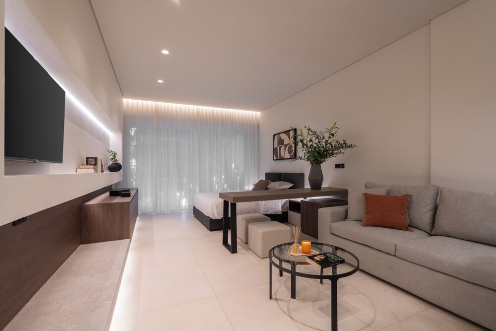 Kolonaki Luxury Studios