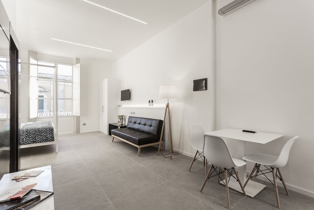 Nostos rooms & Apartments