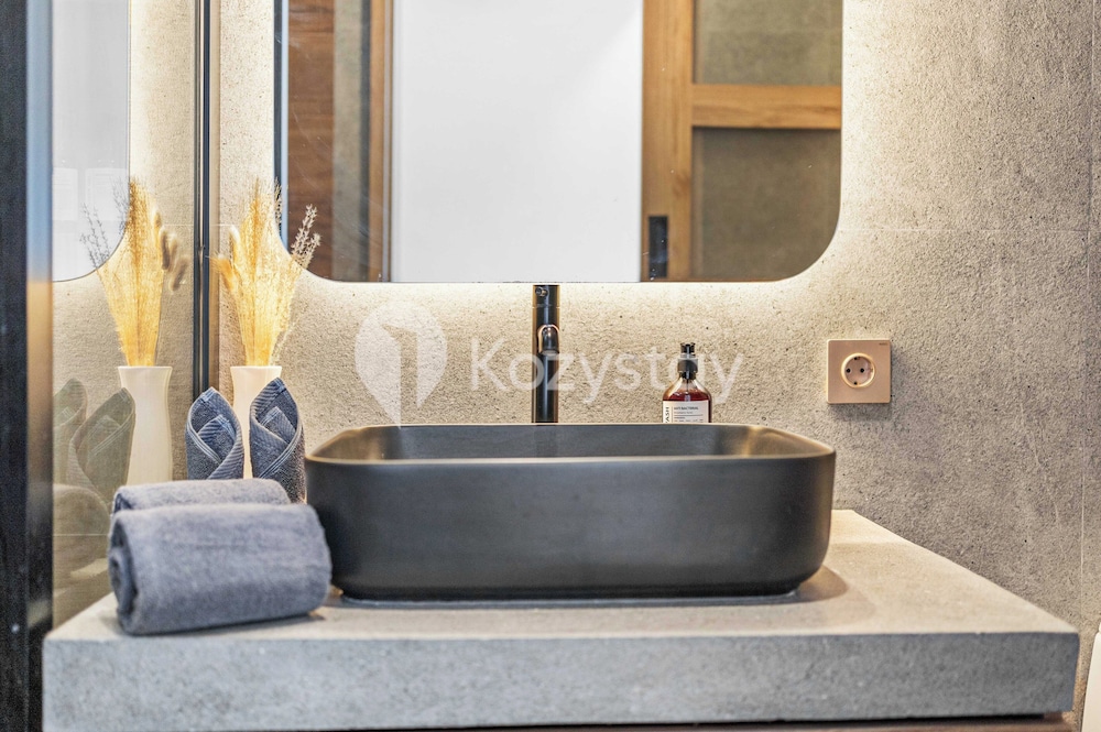 Kleio Villa by Kozystay - Canggu