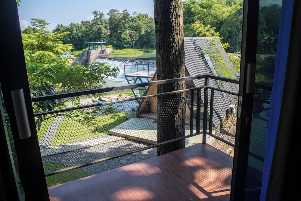 Krasan Riverside Resort Jogja