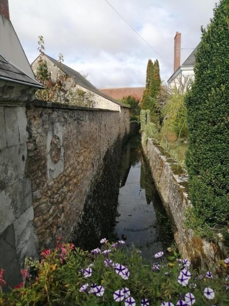Autour Des Châteaux view 3