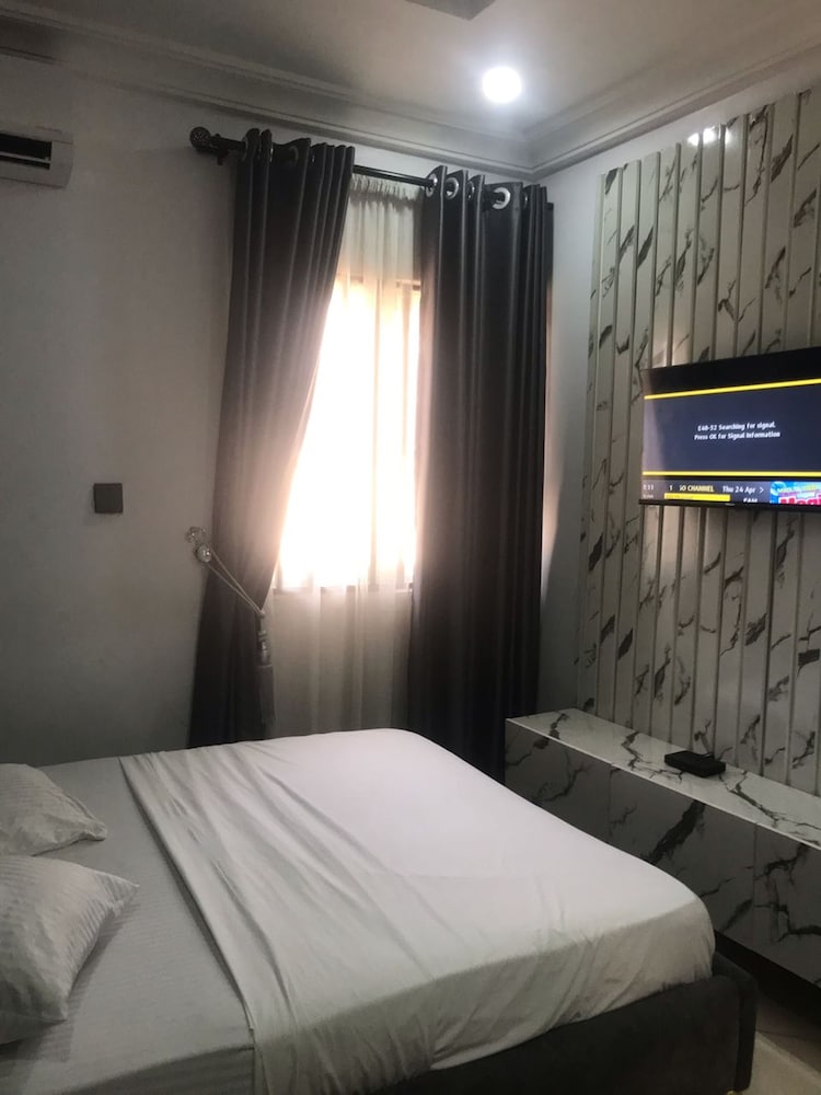 Unity Royal Apartment
