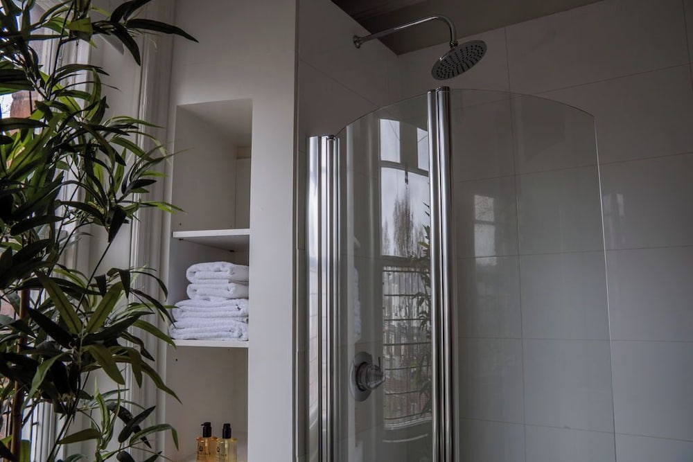 The Egerton - Serviced Apartments