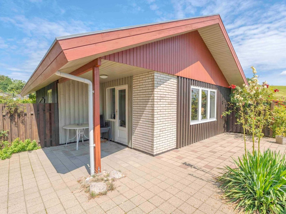 5 Star Holiday Home in Haarby