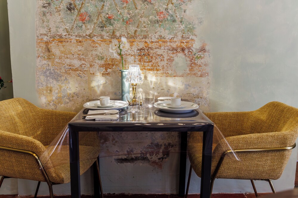 PALAZZO DELLA BIANCA- Royal Experience