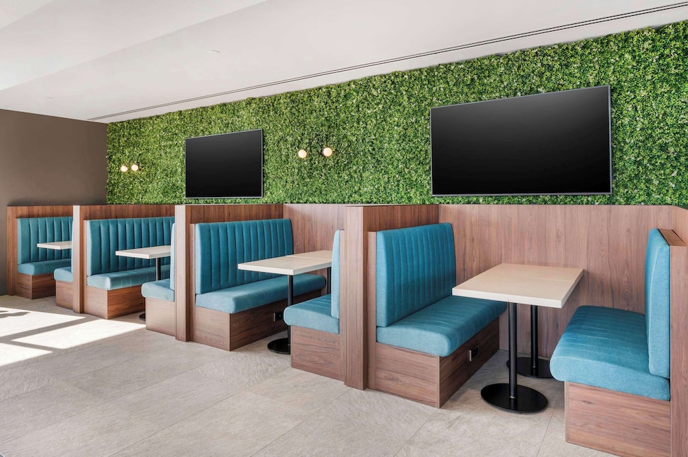 Cambria Hotel Nashville Midtown 47