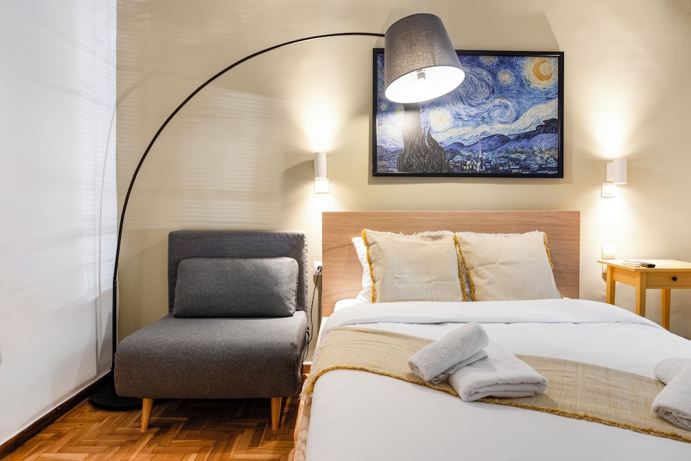 Starry Nights - Elegent Studio in Athens