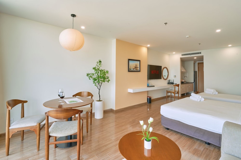S Lux Apartment Starcity Nha Trang