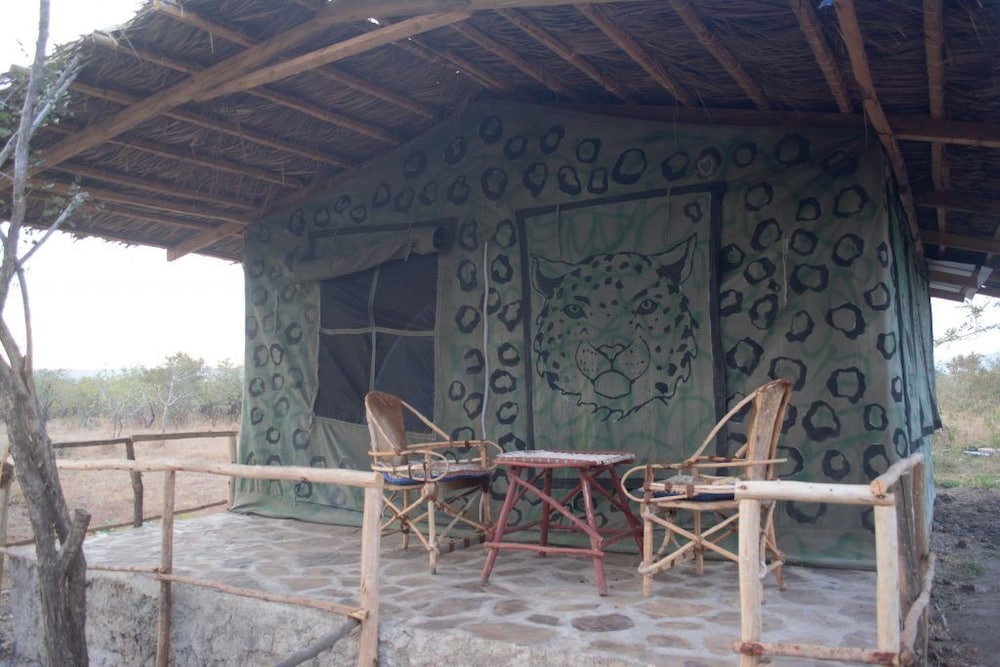 Mikumi Faru Luxury Tented Campsite view 3