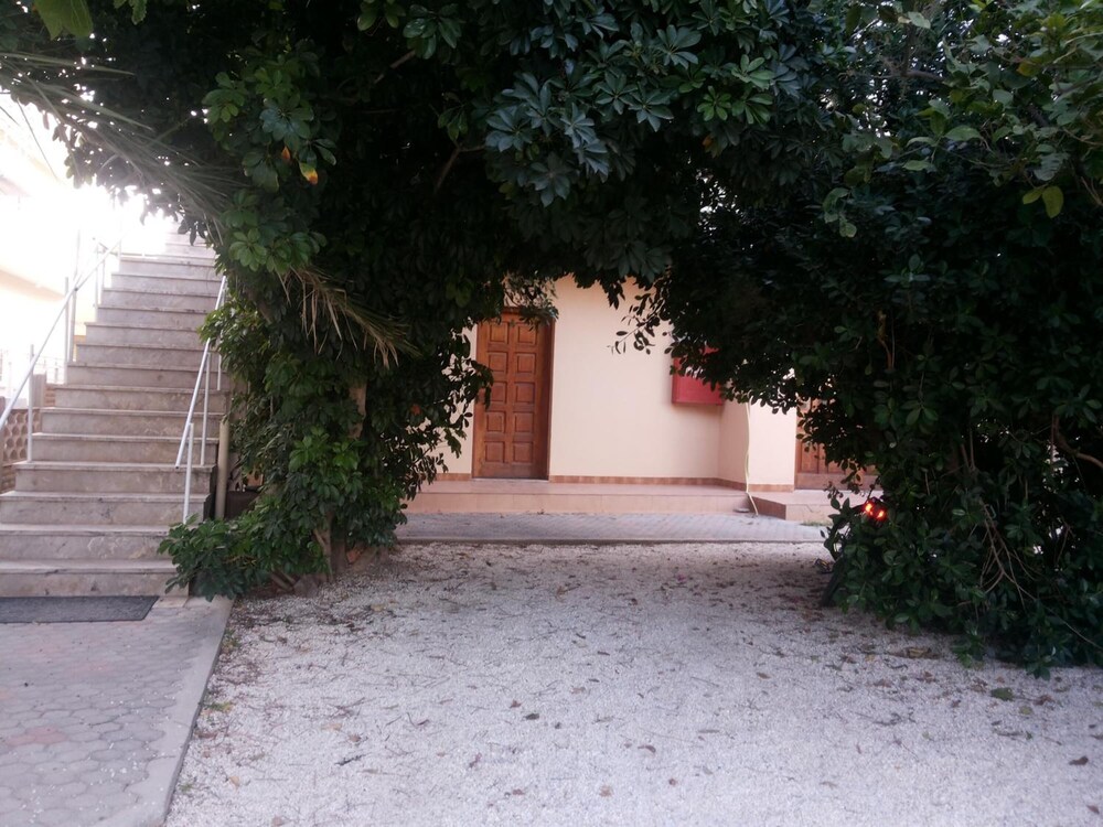 Stelios Rooms