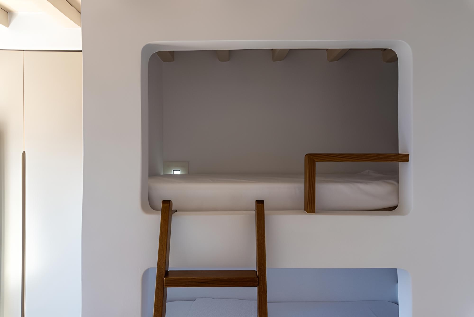 La Chapelle Est Grand Suite in Tinos photo 3