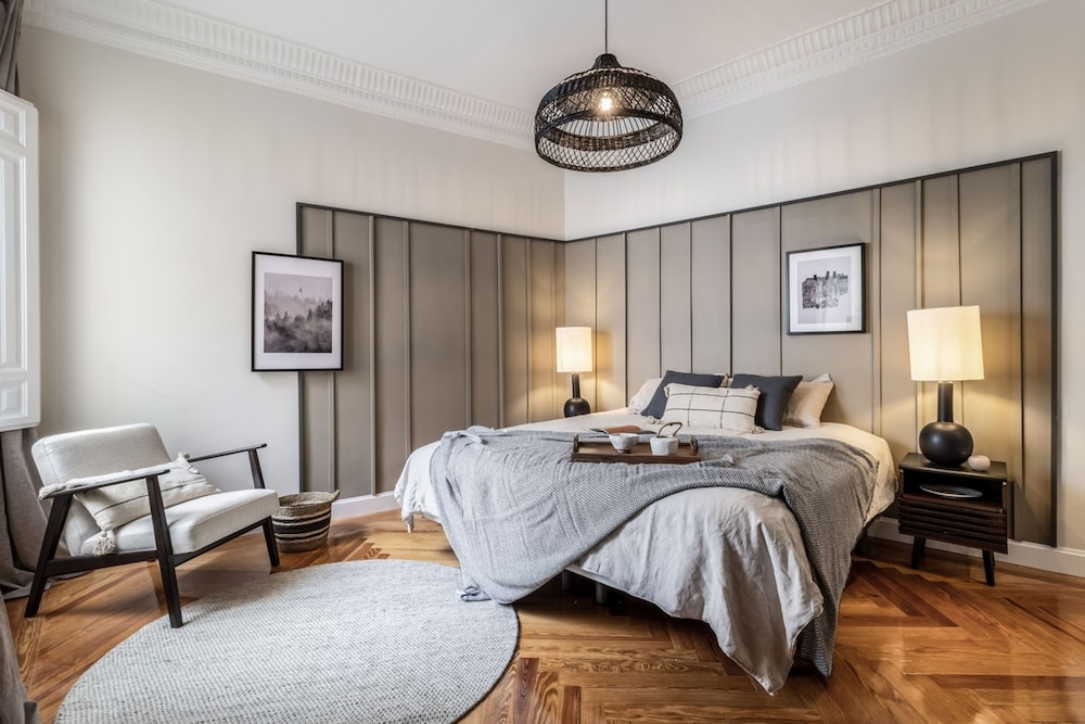 Benac - 3 Bedrooms and Terrace in Almagro