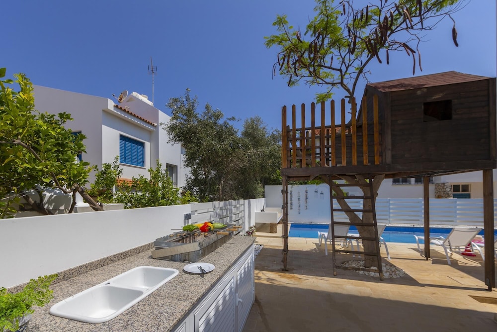 Protaras Villa Serifos By The Sea