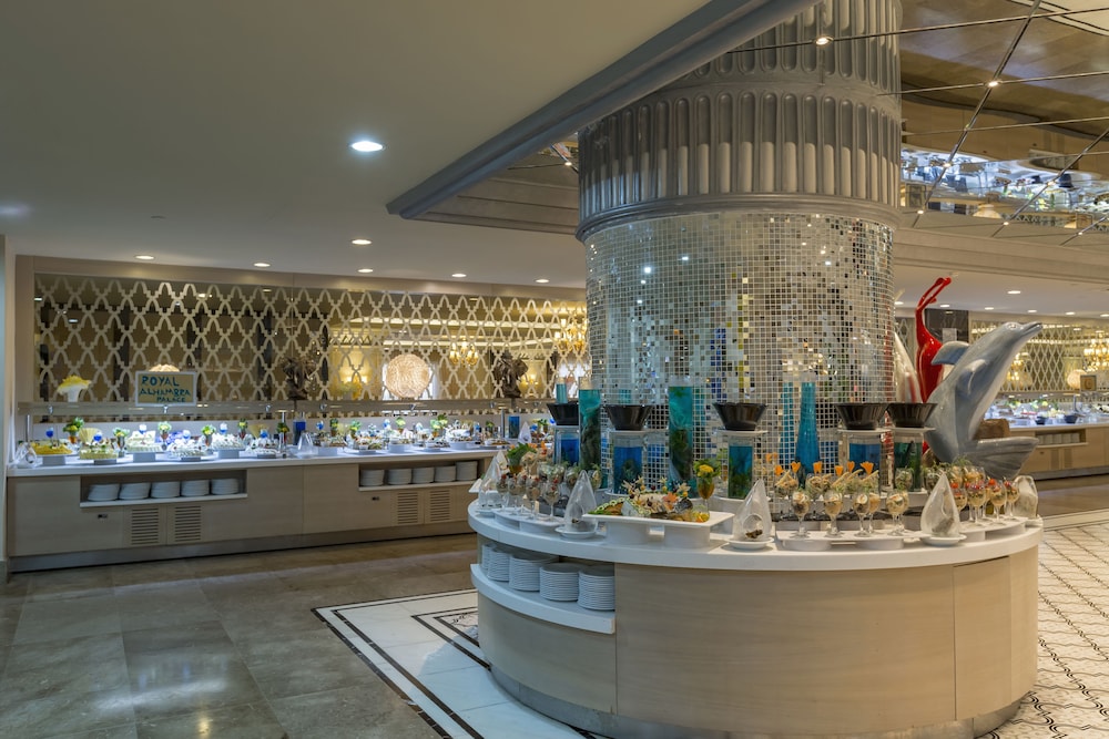 Royal Alhambra Palace – All Inclusive