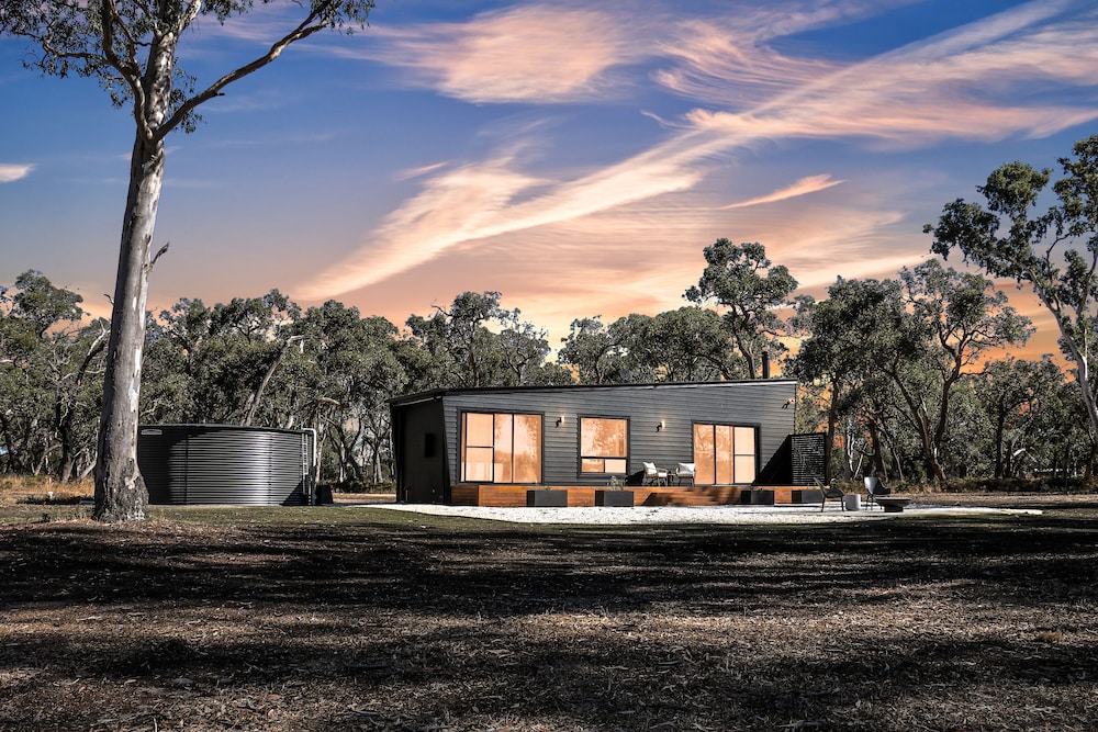 Warrawindi Escapes