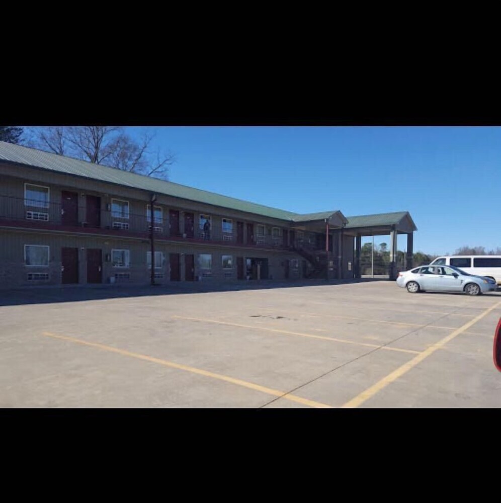 City Heart Inn  Suites - Property Image 5