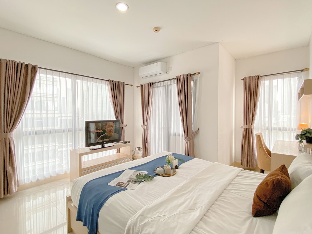 Scandinavian Minimalist 2Br At Tamansari Semanggi Apartment