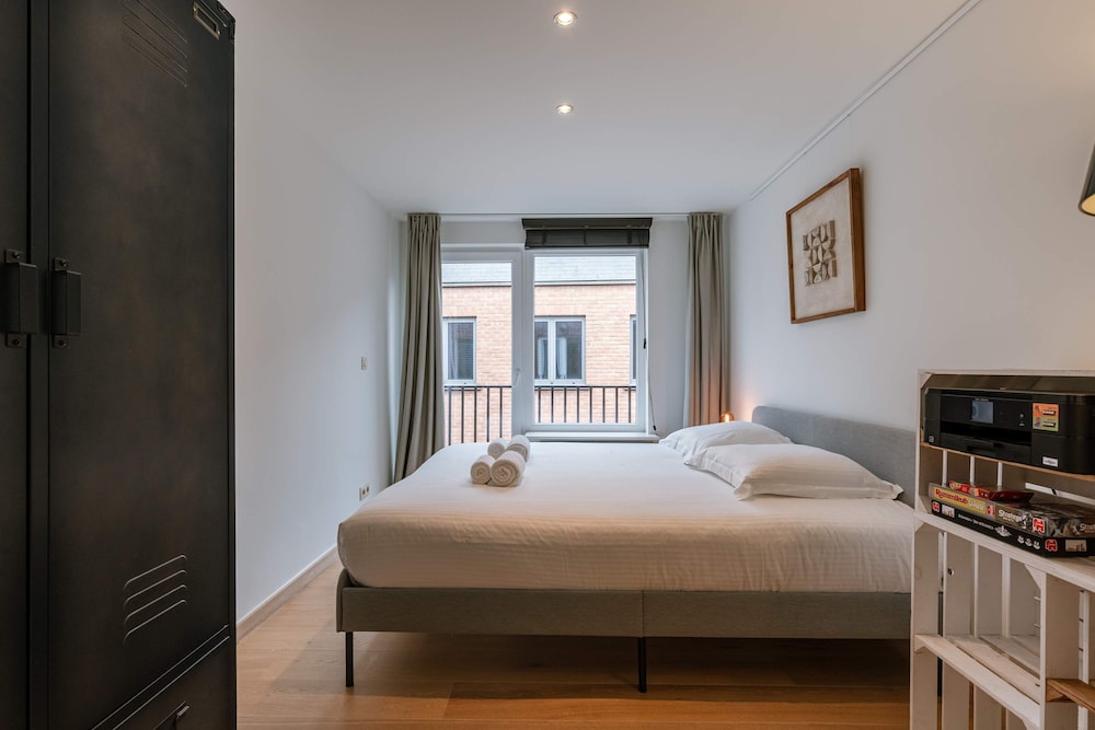 Huswell Modern Apartment in Historic Ghent