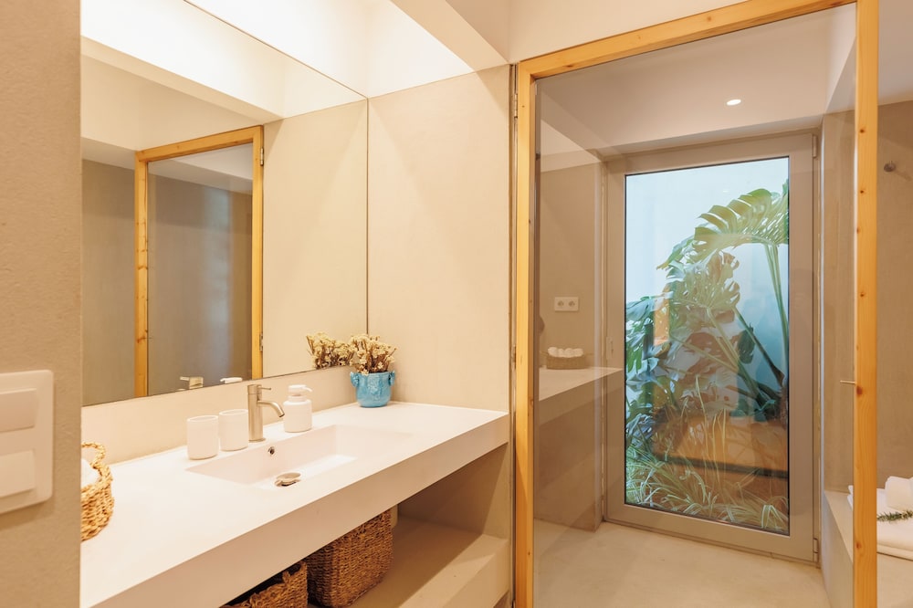 Laranjal Farm House