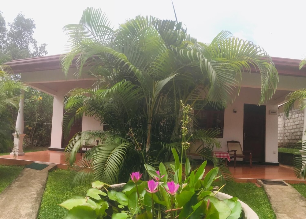 Lal HomeStay