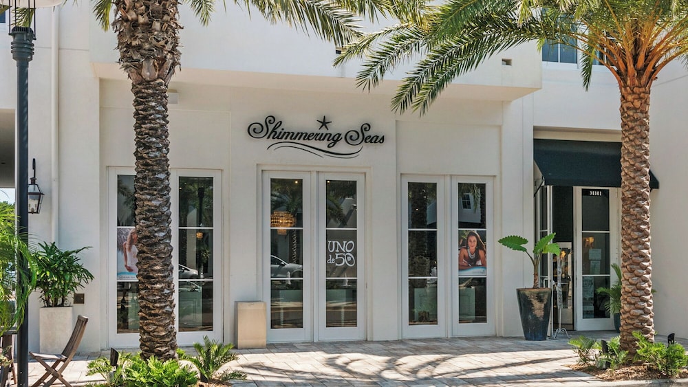 Palm Sounds: Gulf Views & Easy Beach Access!