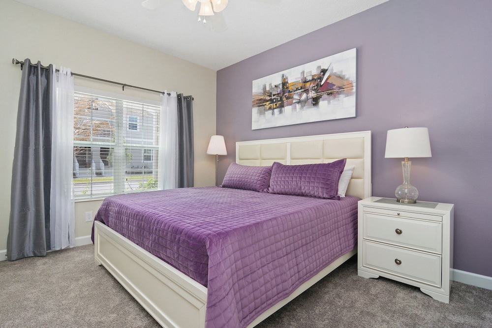 Four Bedroom Family Friendly w Screened Pool 4908 - Image 3