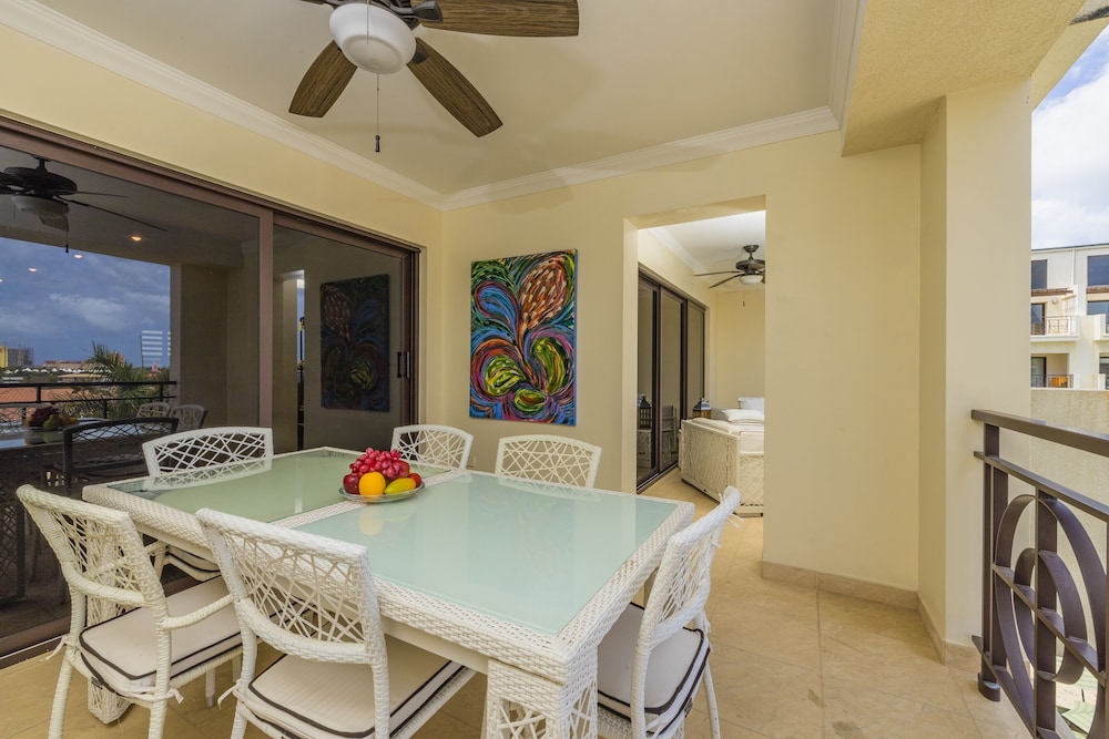 Palm Aruba Condos