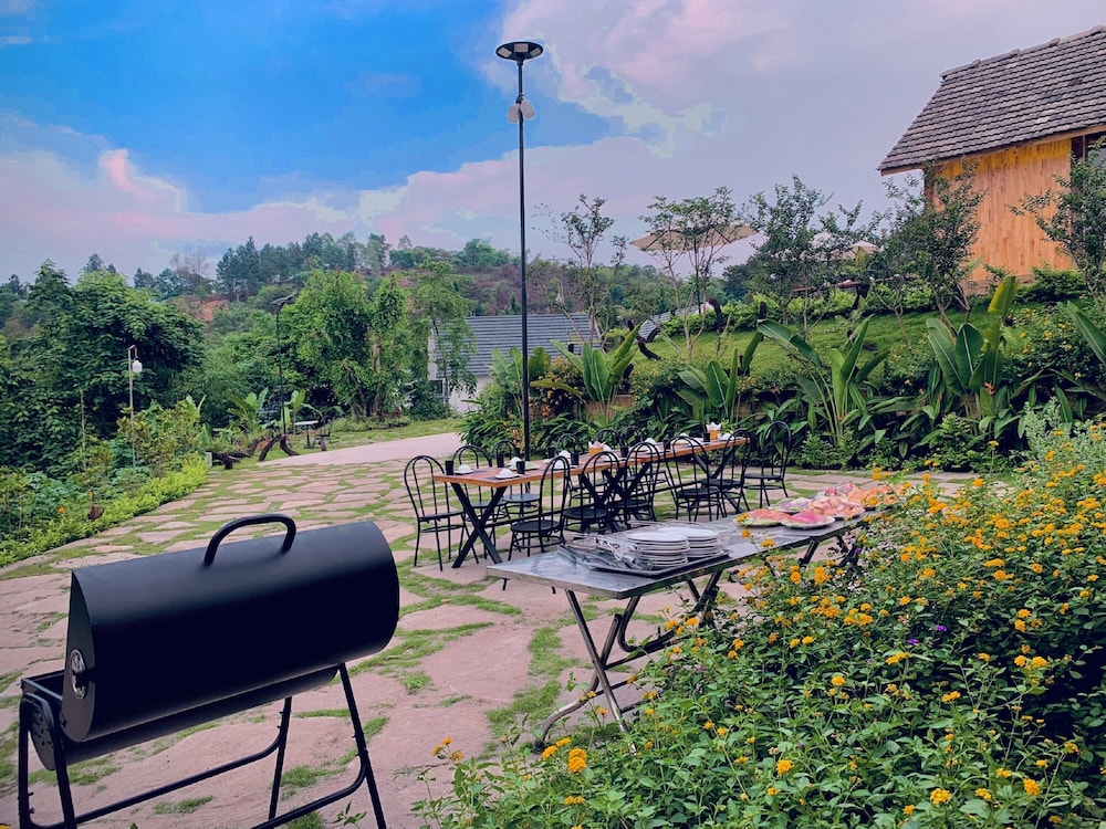 ROSE Villas & Resort - Ba Vi