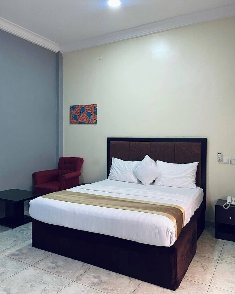 Iri Diplomatic Resorts