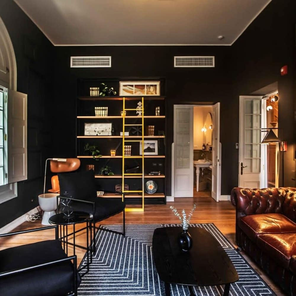 Photo 33