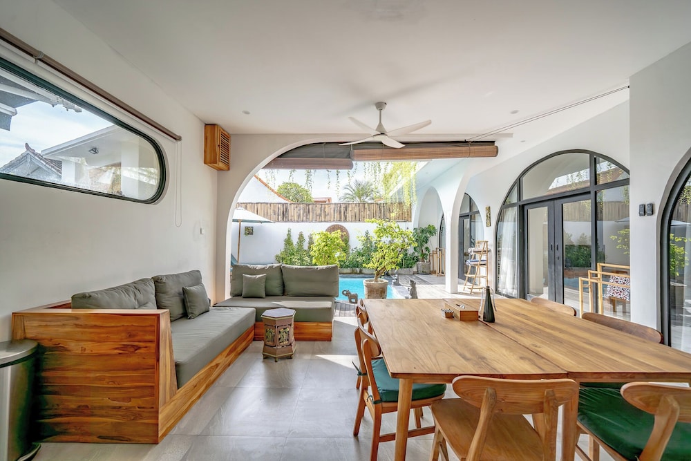 Casa Julia Canggu