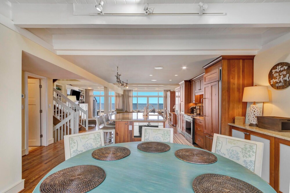 Ocean Drive 26