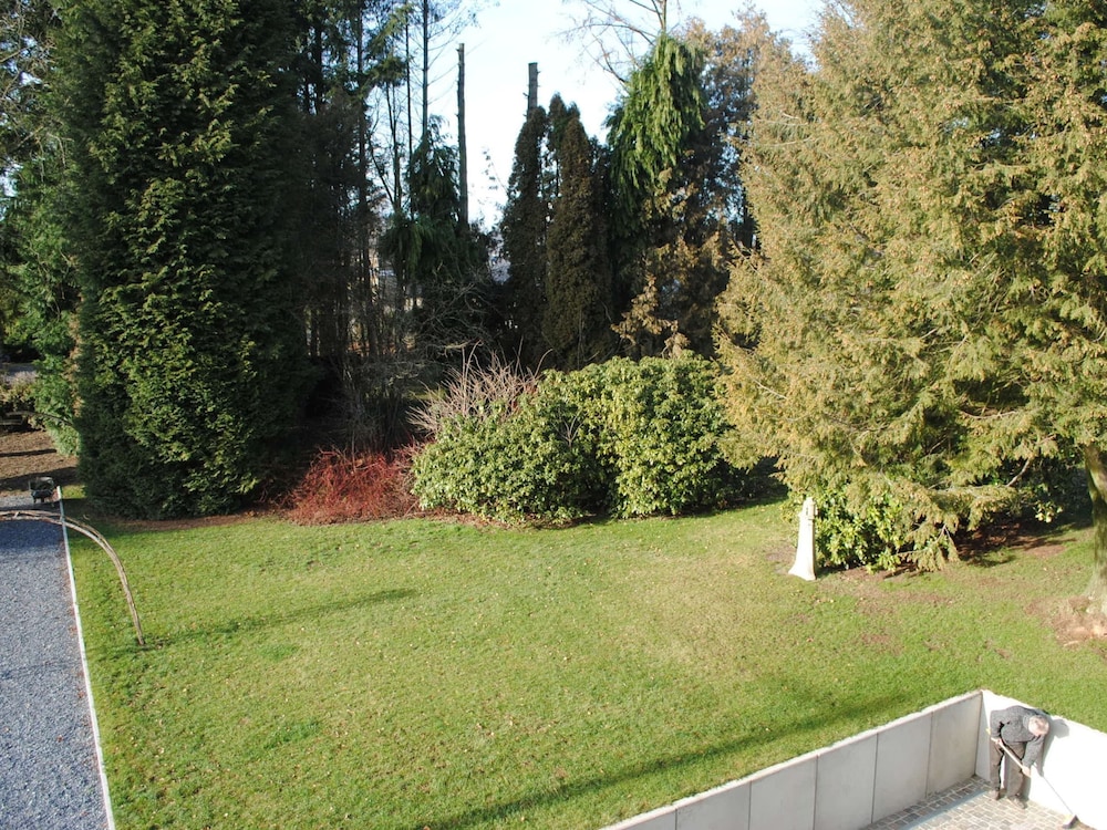 Photo 37