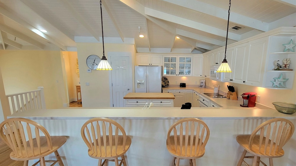 203 Butler Avenue by Tybee Vacation Rentals