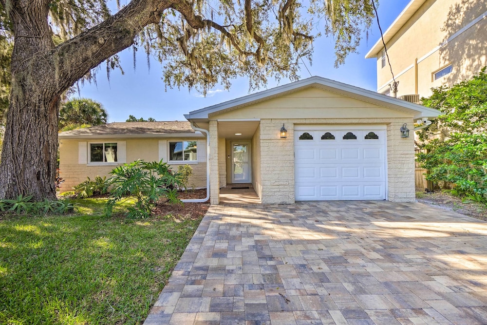 Riverfront Home w/ Putting Green & Boat Dock!