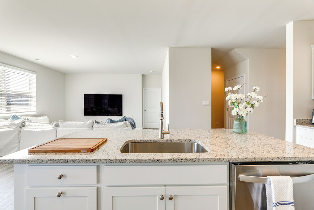 6 Mi to Bethany Beach: Family-friendly Home!