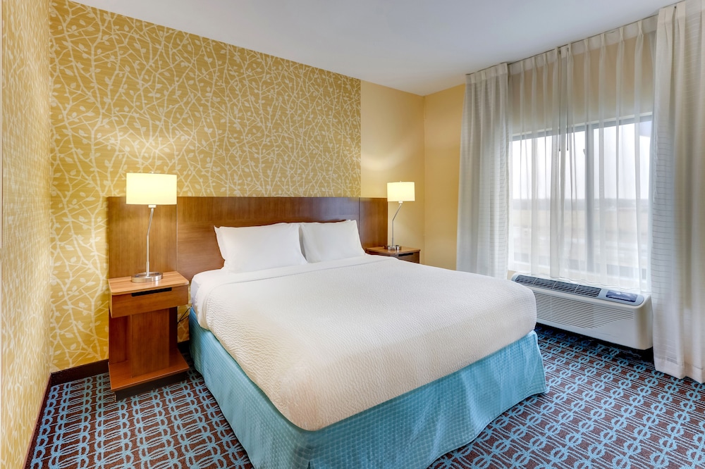 Dunn Vacations - Fairfield Inn Suites Dunn I-95 - Property Image 36