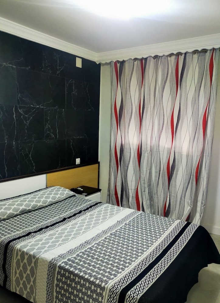 Hostal La Campana