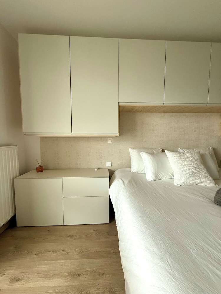 Modern & Cosy near Gare du Midi
