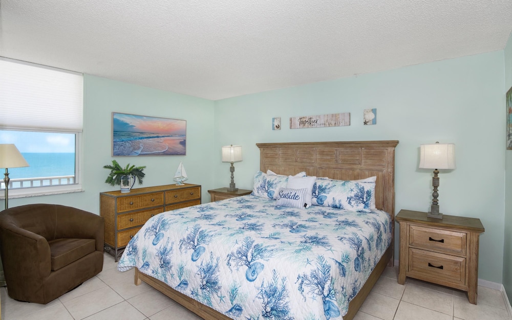 Estero Beach & Tennis 604 C