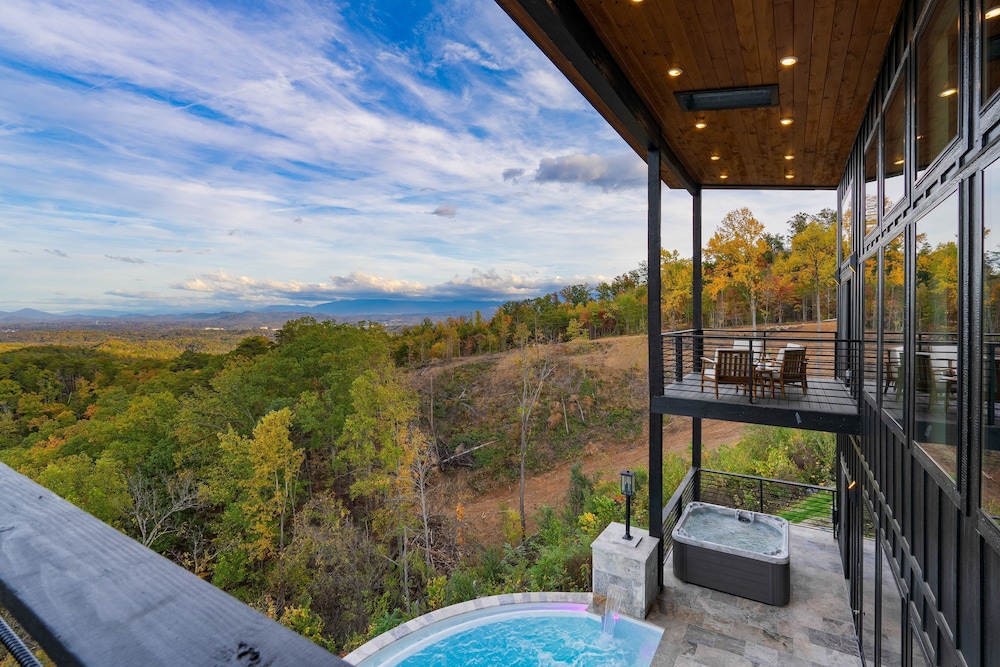 Whiskey Ridge - Avantstay Panoramic Views Infinity Pool Hot Tub Game Room