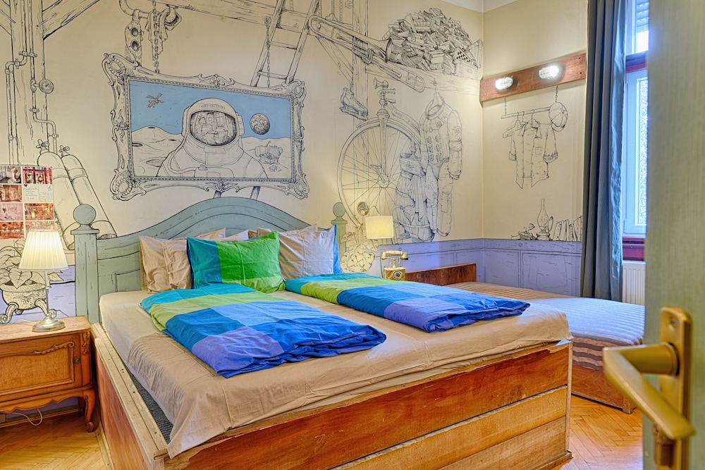 Lavender Circus Hostel
